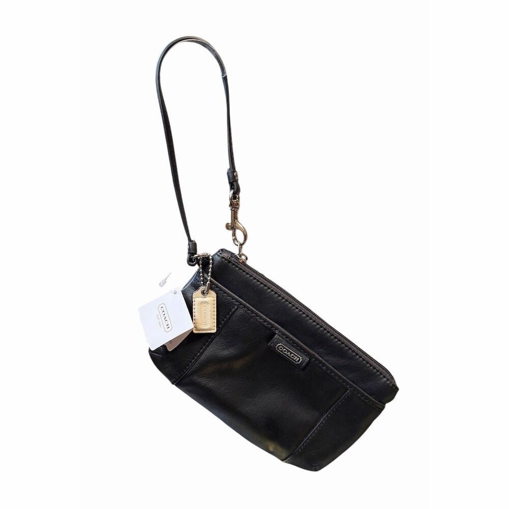 Coach Daisy Wristlet Leather Medium Black Zip Closure  Strap